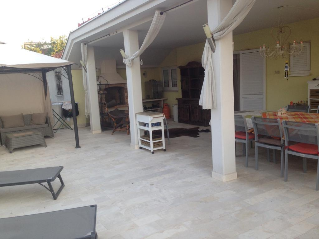 Apartments Casa Nostra Biograd Na Moru Δωμάτιο φωτογραφία